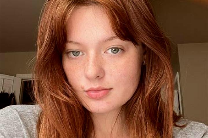 Sadie, 30, a red green-eyed mediterranean companion based in Kolaczkowo. Offering Tantra, GFE, Duos, Fetish, Overnight. Available for incall and outcall, ove...