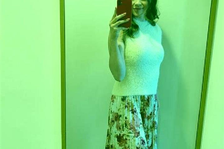 Sadie, 30 — Escort in East Clayton, Canada