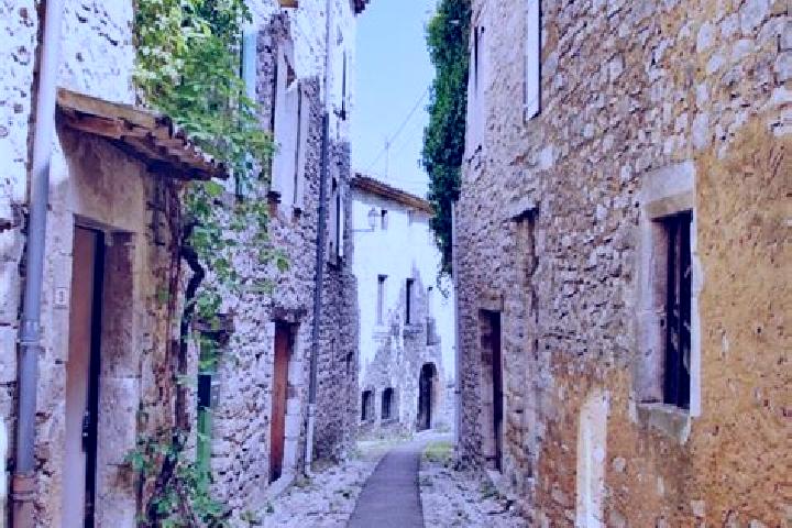 Sadie, 30 — Escort in Saint-Remeze, France