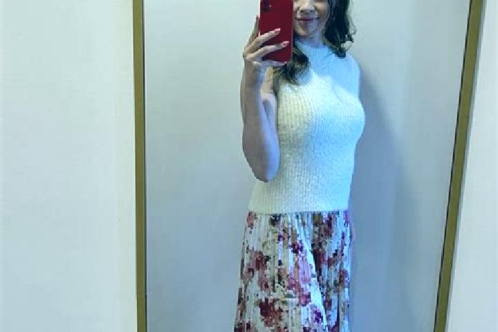 Sadie, 30 — Escort in Tekovo, Ukraine