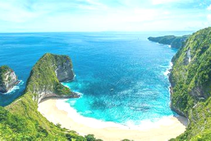 Sadie, 30 — Escort in Weepangali, Indonesia