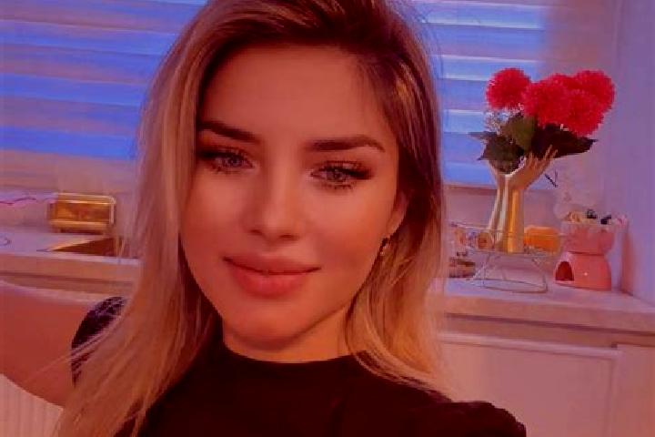 Sadie, 31 — Escort in Olteanca, Romania