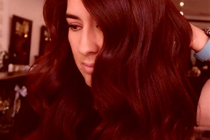 Sadie, 32, a auburn dark-eyed mediterranean companion based in Stockport. Offering BDSM, Tantra, Striptease, Couples. Available for incall and outcall, day a...