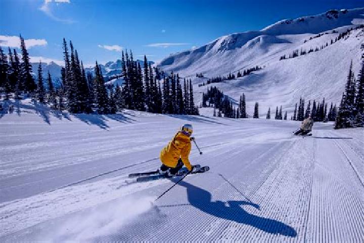 Sadie, 32 — Escort in Black Diamond, Canada
