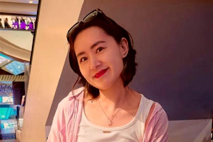 Sadie, 32 — Escort in Dongge, China