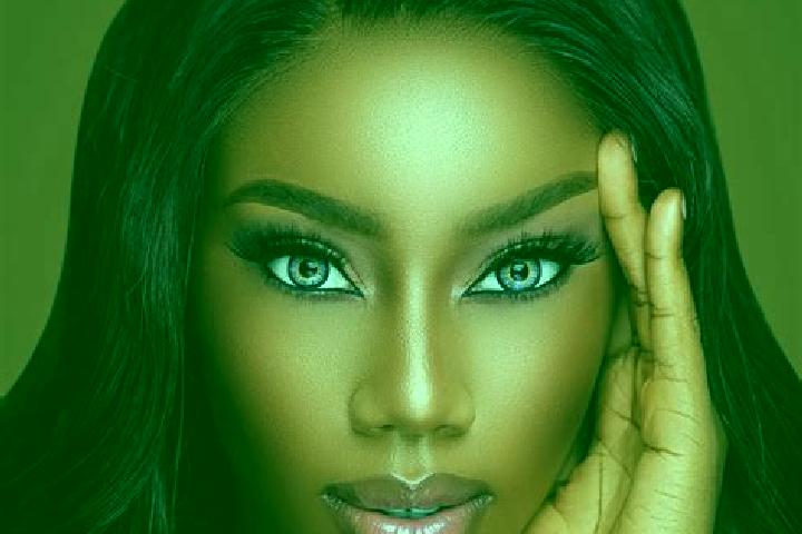 Sadie, 33, a chestnut blue-eyed ebony companion based in McKinley Park. Offering Tantra, Erotic Massage, Overnight. Available for incall and outcall, day and...