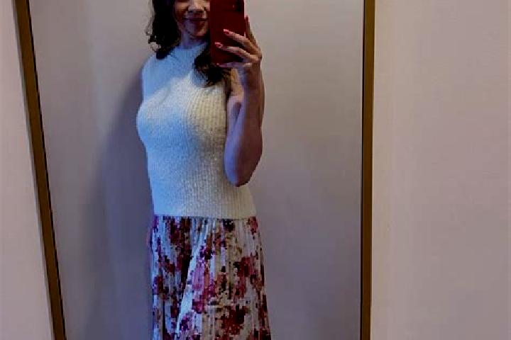 Sadie, 33 — Escort in Chetani, Romania