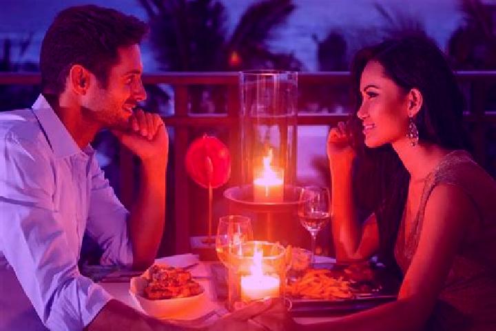 Sadie, 34, a auburn dark-eyed asian companion based in Beswick. Offering Couples, Dinner Date, Prostate Massage, Deep French Kissing. Available for incall an...