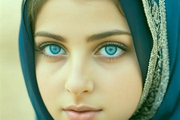 Sadie, 34, a black blue-eyed middle eastern companion based in La Veuve. Offering GFE, Fetish, Deep French Kissing, Prostate Massage. Available for incall an...