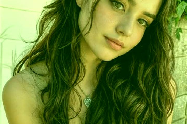 Sadie, 34, a red hazel-eyed middle eastern companion based in Pefki. Offering Duos, Travel Companion, Roleplay, Deep French Kissing, Girlfriend Experience. A...