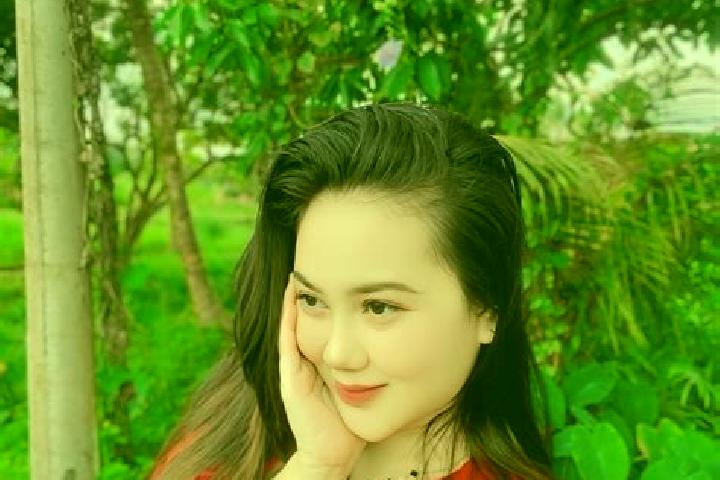 Sadie, 34 — Escort in Bumiayu, Indonesia