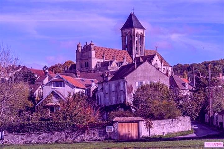 Sadie, 34 — Escort in Hanvoile, France