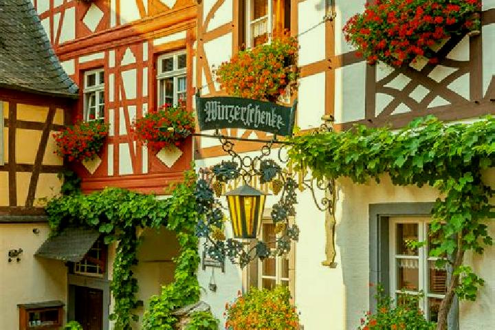Sadie, 34 — Escort in Schmorda, Germany