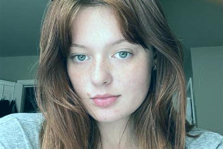 Sadie, 35, a auburn amber-eyed mixed companion based in Santa Maria do Tocantins. Offering Girlfriend Experience, GFE, Duos. Available for incall and outcall...