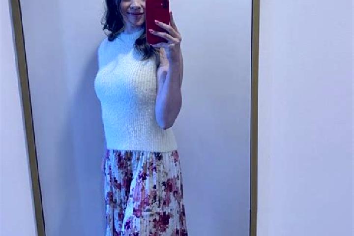 Sadie, 35 — Escort in Urdinita, Romania