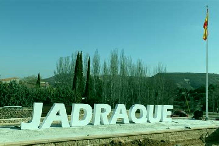 Sadie, 35 — Escort in Viana de Jadraque, Spain