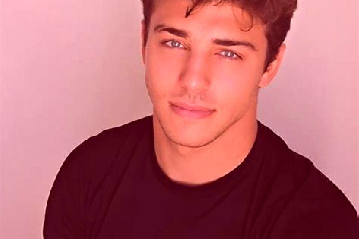 Sadie, 37, a brunette green-eyed caribbean companion based in Jelebu. Offering Massage, Erotic Massage, Deep French Kissing, Roleplay. Available for incall a...