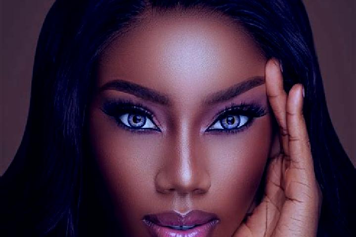 Sadie, 37, a chestnut blue-eyed ebony companion based in Yotta. Offering Girlfriend Experience, Travel Companion, Dinner Date. Available for incall and outca...
