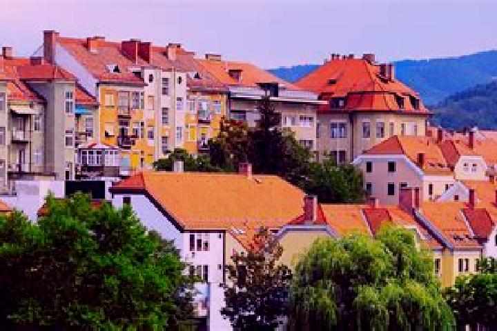 Sadie, 37 — Escort in Dobrovce, Slovenia