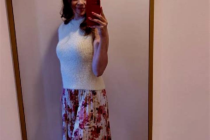 Sadie, 37 — Escort in Lypetske, Ukraine