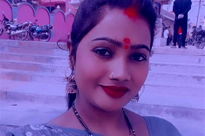 Sadie, 37 — Escort in Milak, India