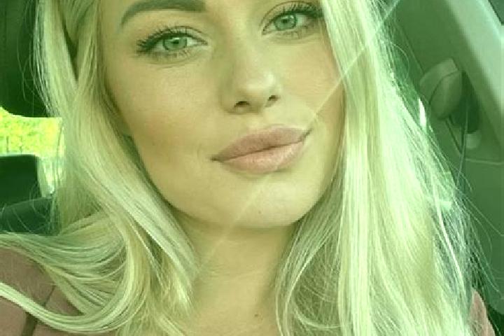 Sadie, 38, a blonde hazel-eyed caribbean companion based in Dover Beaches South. Offering Party Girl, Striptease, Duos. Available for incall and outcall, ove...
