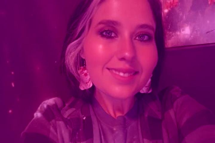Sadie, 38 — Escort in Emmetsburg, United States