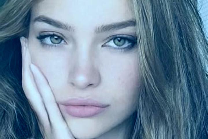 Sadie, 39, a dark blonde dark-eyed latina companion based in Woodville Gardens. Offering A-Level, Dinner Date, Party Girl, OWO. Available for incall and outc...