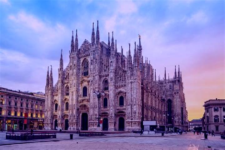 Sadie, 39 — Escort in Duomo, Italy