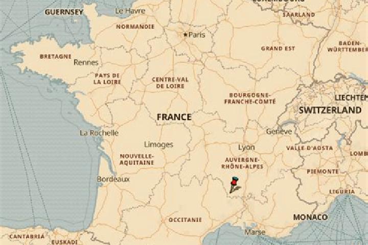 Sadie, 39 — Escort in Trouville-la-Haule, France