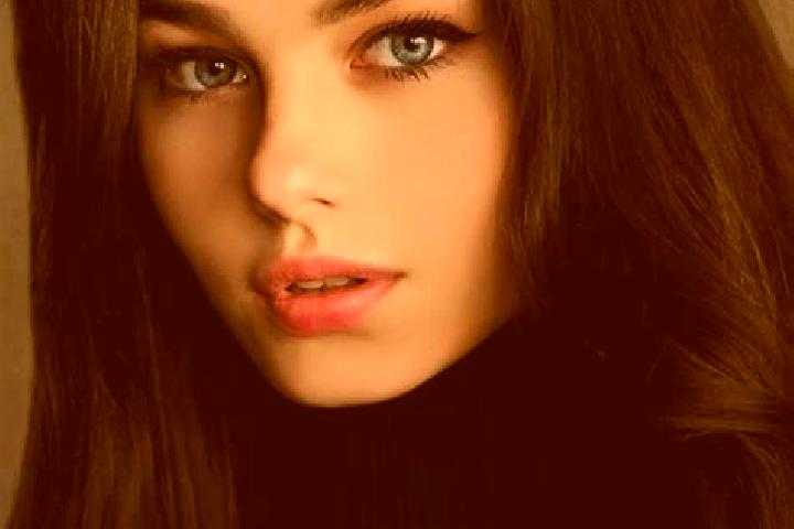 Sage, 20, a brunette dark-eyed caucasian companion based in Wilderswil. Offering Duos, Deep French Kissing, Dinner Date, Roleplay. Available for incall and o...