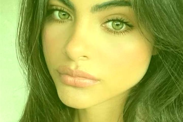 Sage, 20, a red green-eyed caucasian companion based in Earlston. Offering Erotic Massage, 69, Fetish. Available for incall and outcall, overnight bookings a...