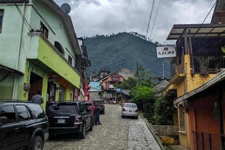 Sage, 20 — Escort in Lanquin, Guatemala