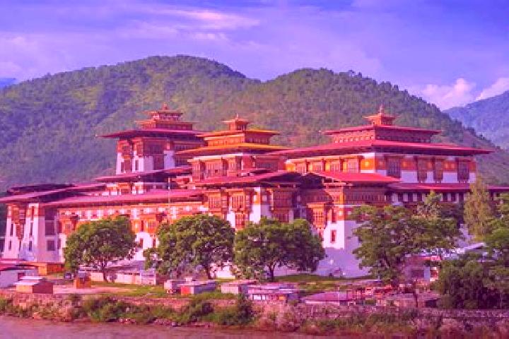 Sage, 20 — Escort in Punakha, Bhutan