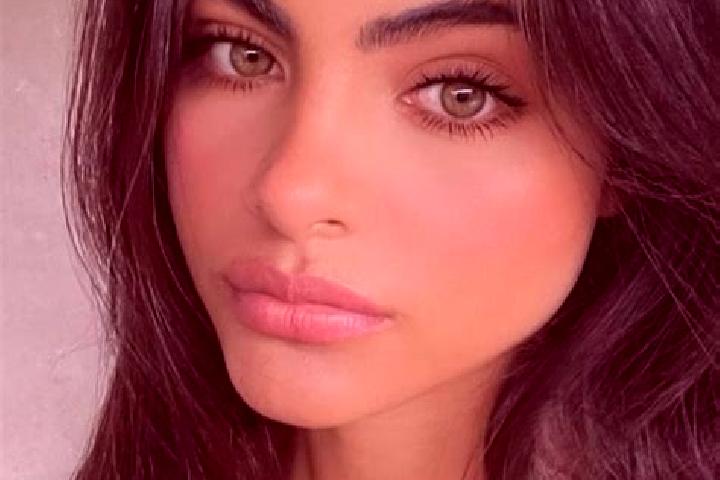 Sage, 23, a brunette green-eyed slavic companion based in Chhor. Offering A-Level, Deep French Kissing, Tantra, BDSM. Available for incall and outcall, overn...