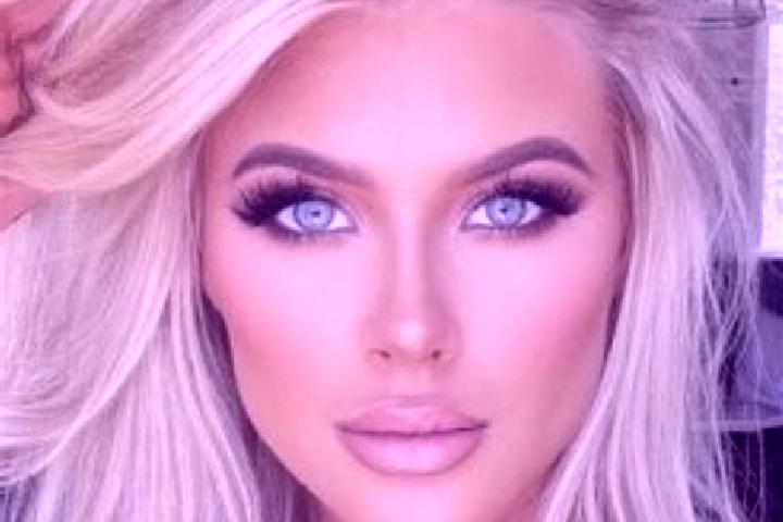 Sage, 23, a platinum blonde amber-eyed mediterranean companion based in Mapoteng. Offering Striptease, OWO, Deep French Kissing. Available for incall and out...