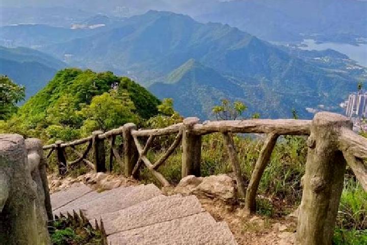 Sage, 23 — Escort in Wutong, China