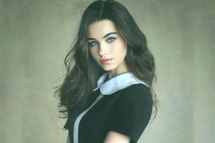 Sage, 24, a brunette amber-eyed slavic companion based in Hengtanggang. Offering 69, Fetish, Couples. Available for incall and outcall, day and evening dates.