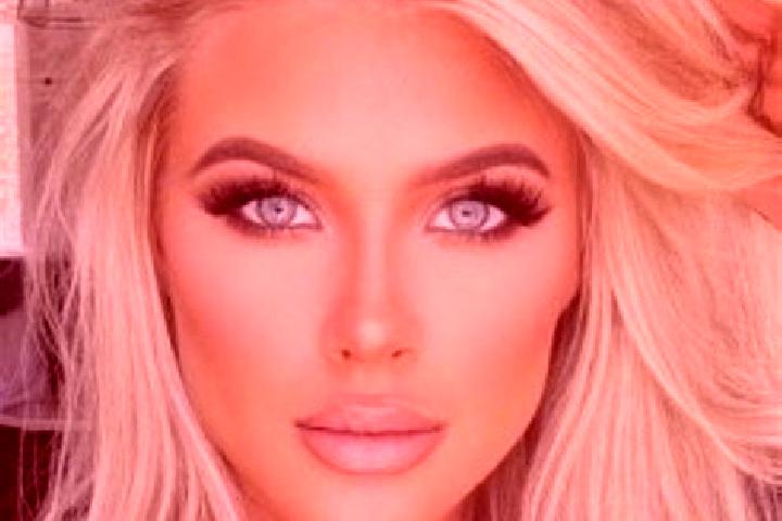 Sage, 24, a platinum blonde amber-eyed ebony companion based in Fox Chapel. Offering CIM, Massage, OWO. Available for incall and outcall, day and evening dates.