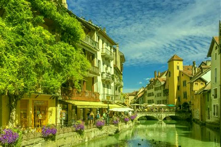 Sage, 24 — Escort in Beaujeu, France