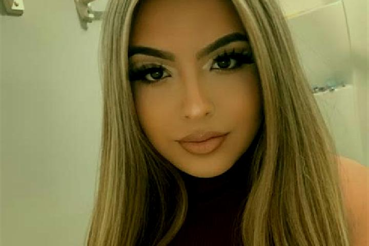 Sage, 25, a blonde amber-eyed latina companion based in Hever. Offering Deep French Kissing, Massage, Prostate Massage. Available for incall and outcall, day...