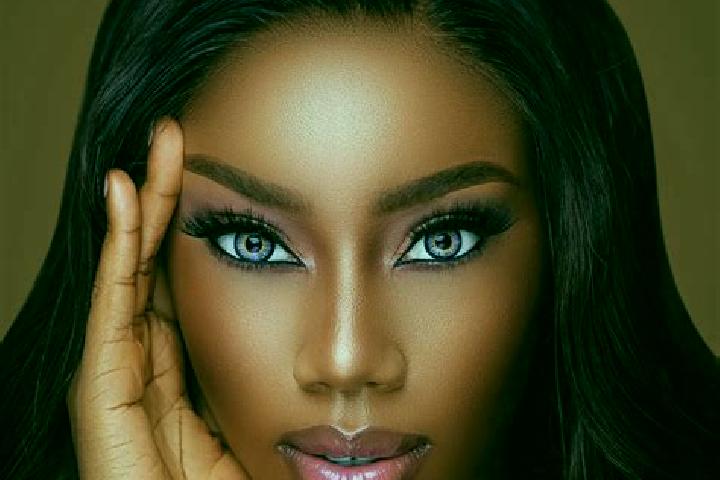 Sage, 25, a chestnut blue-eyed ebony companion based in Patandun. Offering Striptease, 69, Travel Companion, Erotic Massage. Available for incall and outcall...