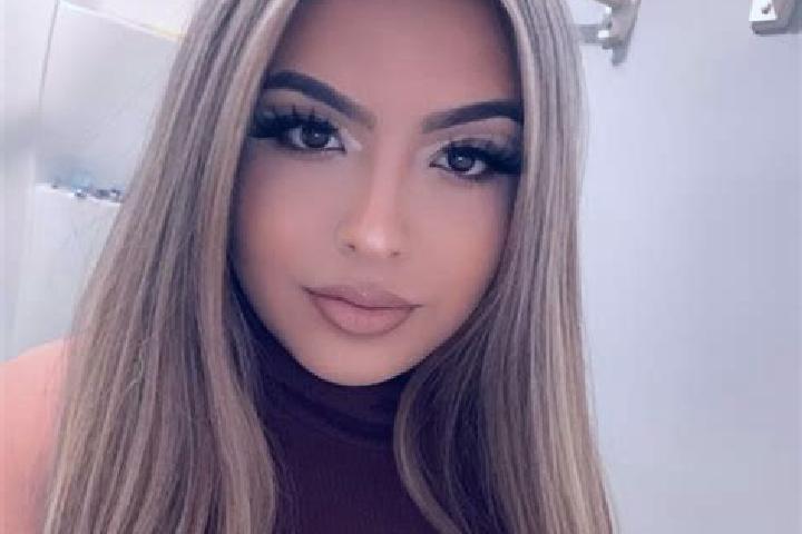 Sage, 26, a blonde brown-eyed latina companion based in Ampusungan. Offering Domination, Overnight. Available for incall and outcall, day and evening dates.