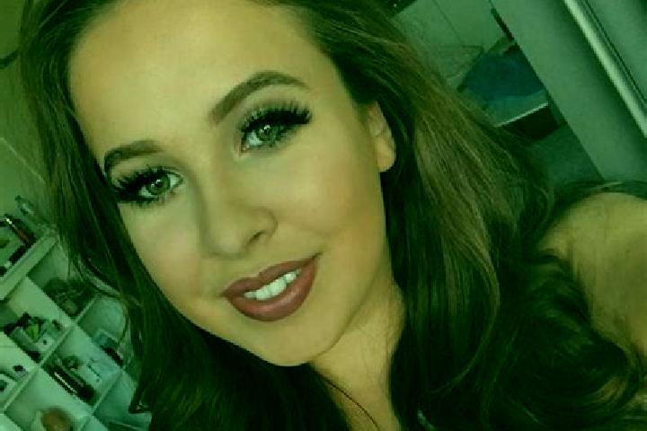 Sage, 27, a auburn brown-eyed mediterranean companion based in Clares de Ribota. Offering Couples, GFE, Party Girl, Dinner Date. Available for incall and out...