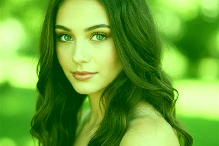 Sage, 27, a brunette hazel-eyed mixed companion based in Dikhil. Offering Party Girl, OWO, CIM. Available for incall and outcall, day and evening dates.