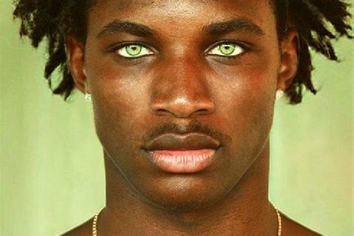 Sage, 28, a black green-eyed middle eastern companion based in Silly-sur-Nied. Offering Domination, Erotic Massage, Massage, Striptease, Prostate Massage. Av...