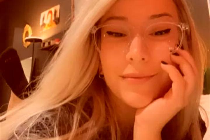 Sage, 28, a blonde dark-eyed asian companion based in Weng im Innkreis. Offering Fetish, GFE, Overnight, Striptease. Available for incall and outcall, overni...