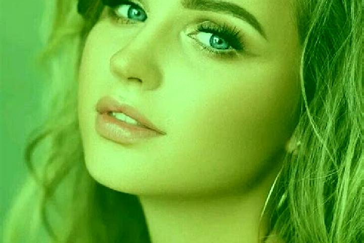 Sage, 29, a dark blonde blue-eyed caribbean companion based in Rio San Juan. Offering Travel Companion, Striptease, Massage, Overnight, Erotic Massage. Avail...