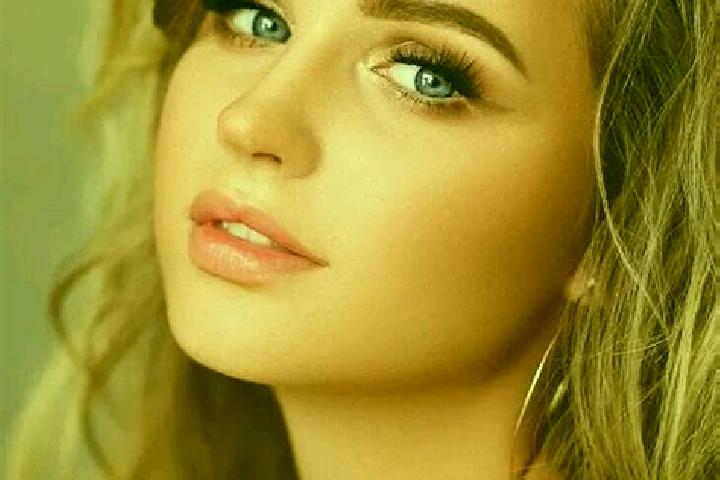 Sage, 29, a dark blonde blue-eyed mediterranean companion based in Daojiang. Offering Domination, A-Level, Dinner Date, GFE. Available for incall and outcall...