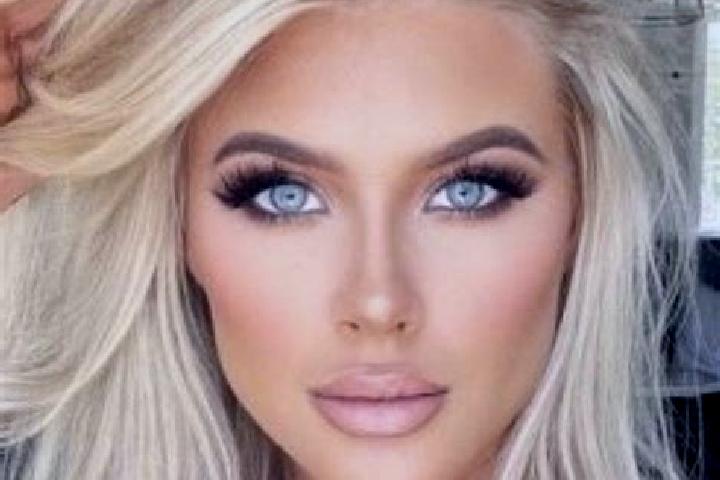 Sage, 29, a platinum blonde brown-eyed middle eastern companion based in Koptevo. Offering Deep French Kissing, Striptease. Available for incall and outcall,...